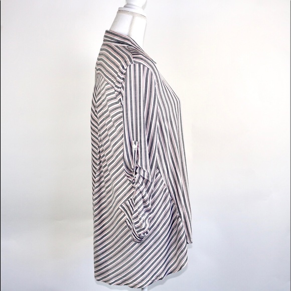 Max Studio Button-Down Top - Picture 3 of 8